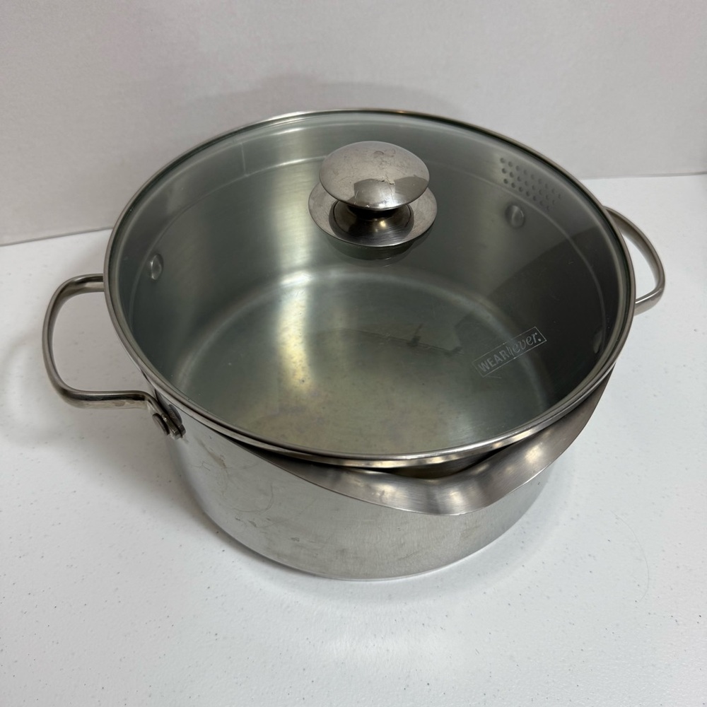 WearEver 5.5 Quart Stainless Steel Stock Pot with Glass Lid Double Pour Spouts